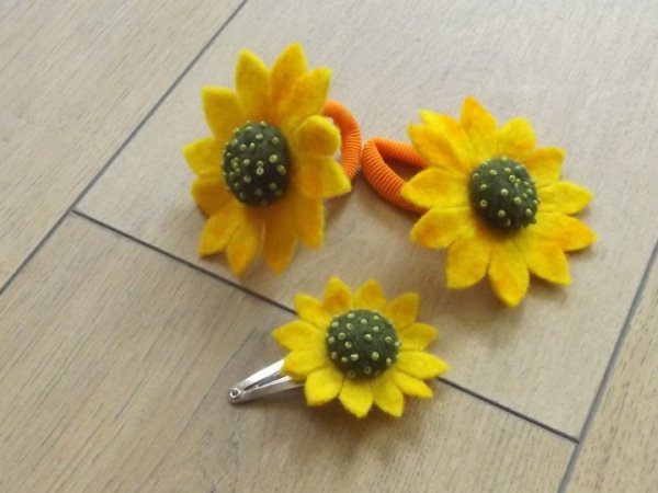 veltos saulėgrąžos - Hair accessories