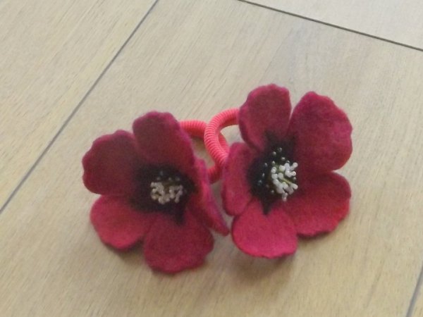 veltos avietinės gėlės - Hair accessories