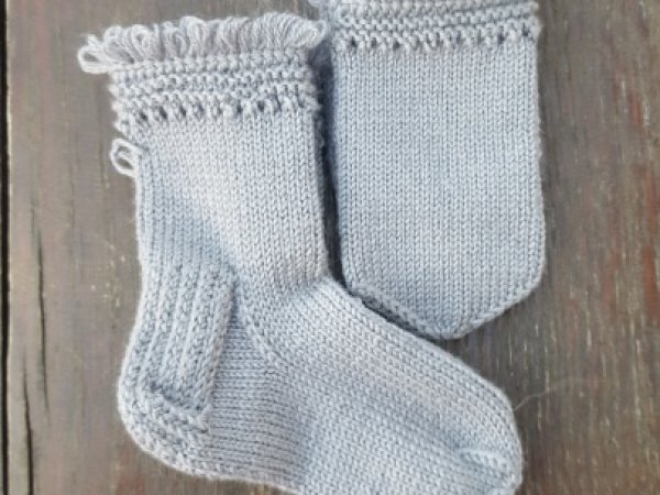 kojinytes su pirstinytem kudikiui  - Children clothes