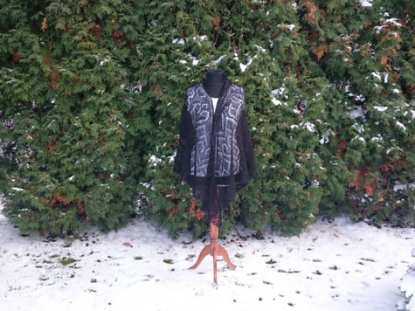 Handmade knitted Black shawl 3