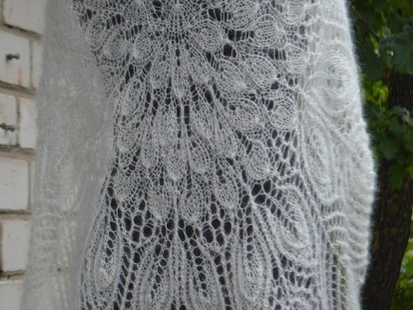 Ivory moherine skraiste 2