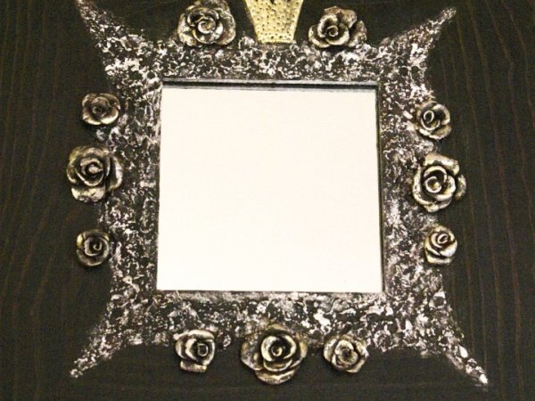 Mirror "Princess". Natural wood frame.  3