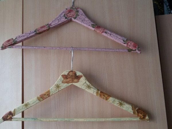 Pakabos rūbams - Decoupage
