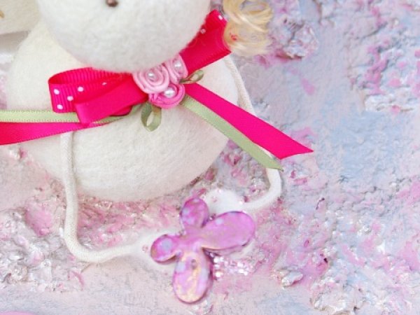 The box with felt angel "Treasures" 3