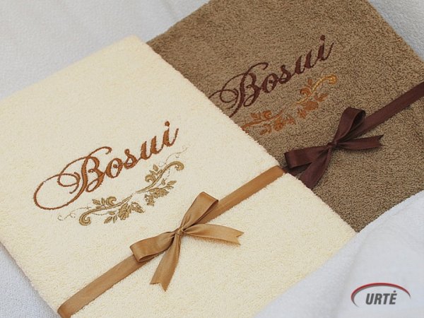 Dovana Bosui - siuvinėtas rankšluostis 1