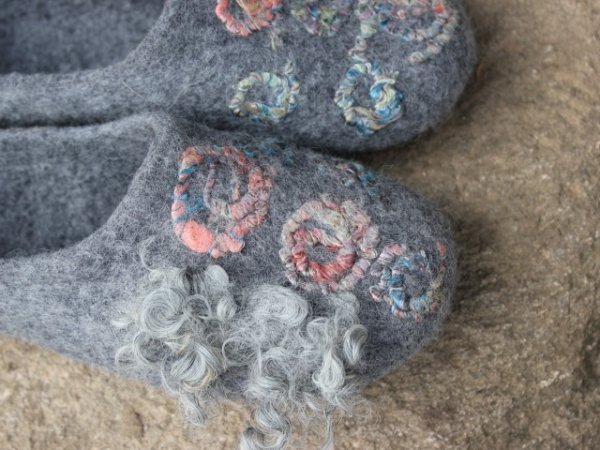 Felted slippers ,,Jolly curls" size 37 3