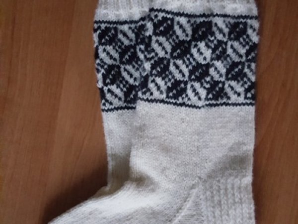 baltos kojines su juodais lapeliais - Socks