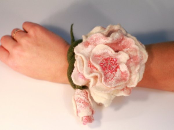 Subtilumas - Accessories