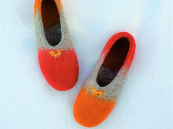 Moteriškos veltinio tapkės "Spalvingosios" - Shoes & slippers