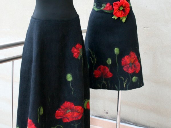 Du velti sijonai ,,GRUODŽIO AGUONOS ,, - Skirts