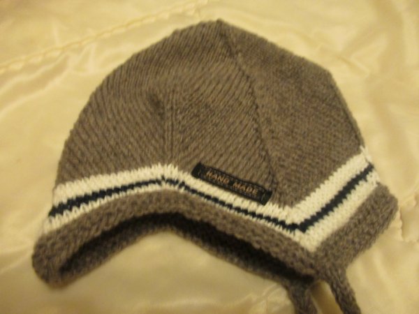 Kepurytė mažyliui - Hats