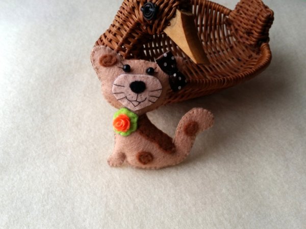 Sagytė " Katytė" - Brooches
