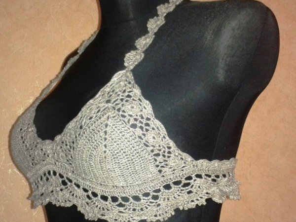 Crochet bra top for summer 2