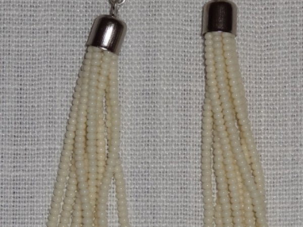 Ilgi šampano spalvos auskarai - Earrings