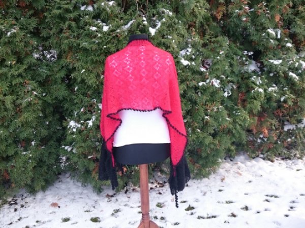 Handmade crocheted scarf '' Red - black'' 3
