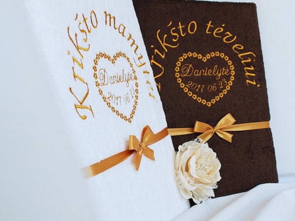 Vardinis rankšluostis - Dovana krikšto tėveliams - Siuvinėti rankšluosčiai 2