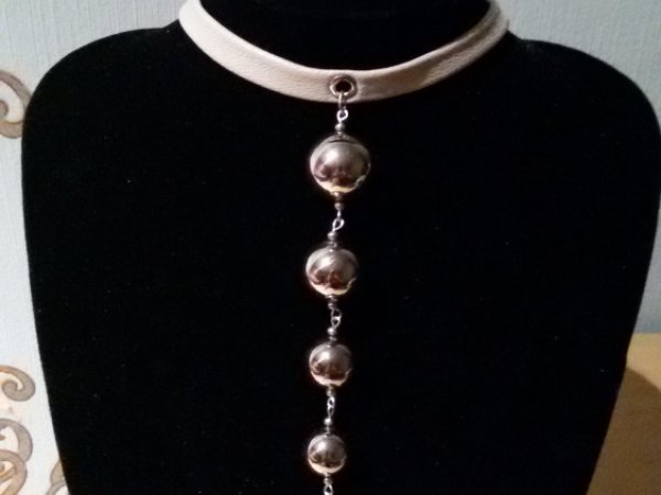 Kaklo papuošalas-čokeris,,Krinta lašai'' - Necklace