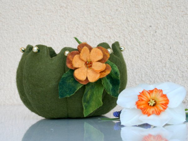 Veltas krepšelis ,,ŽALIAS   MOLIŪGĖLIS ,, 2