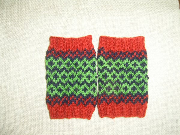 Megztos riešinės " Žalčiukai " - Wristlets