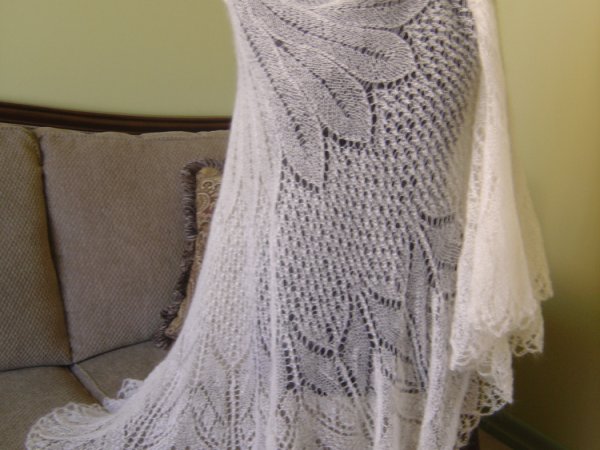 Virbalais megzta skraiste, - Wraps & cloaks
