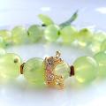 Crown bracelet with Prehnite - Bracelets - beadwork