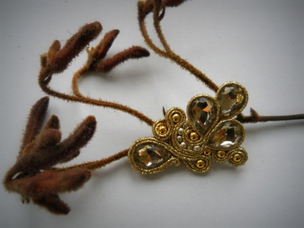 Sutažo sagė "Medutis" - Soutache