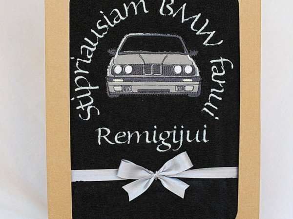 Dovana auto fanui - siuvinėtas rankšluostis 1