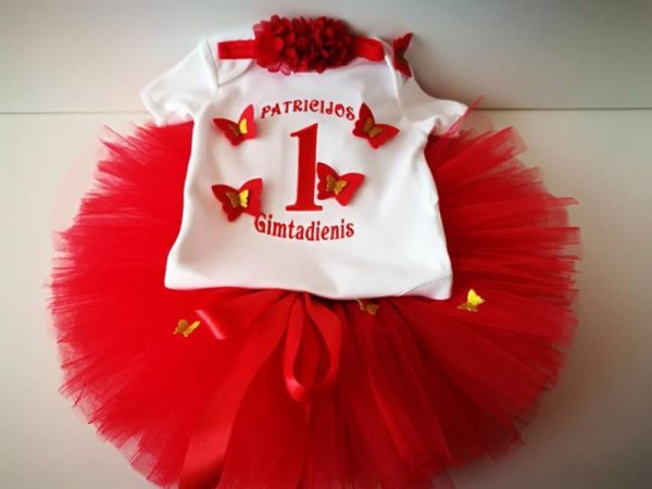 Patricijos 1 gimtadienio kompletukas - siuvinėtas bodis ir tutu sijonukas - Sets