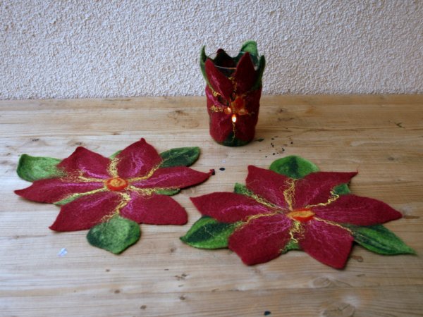 Veltos servetėlės ,,KALĖDINĖS ŽVAIGŽDĖS ,, - Tablecloths & napkins