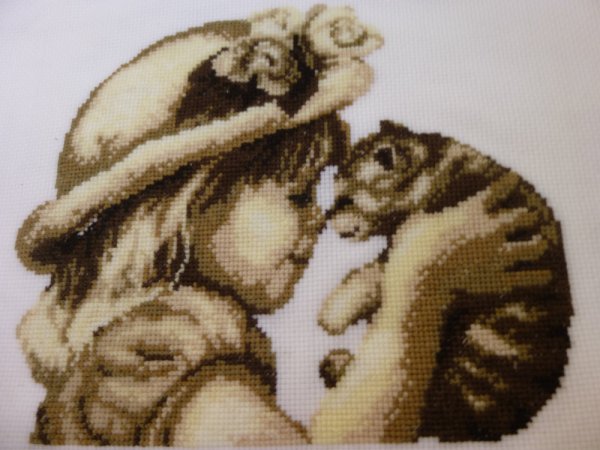 girl with kitten - Needlework