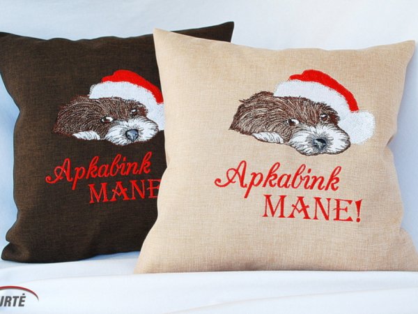 Dekoratyvinė pagalvėlė "Apkabink mane" - For interior