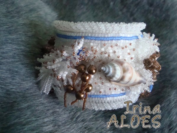 Apyrankė "Koralinis rifas" - Bracelets