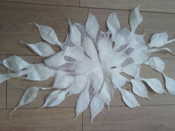 Velta staltiesėlė "snaigė" - For interior