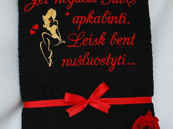Jei negaliu Tavęs apkabinti, leisk bent nušluostyti... Sexy 1