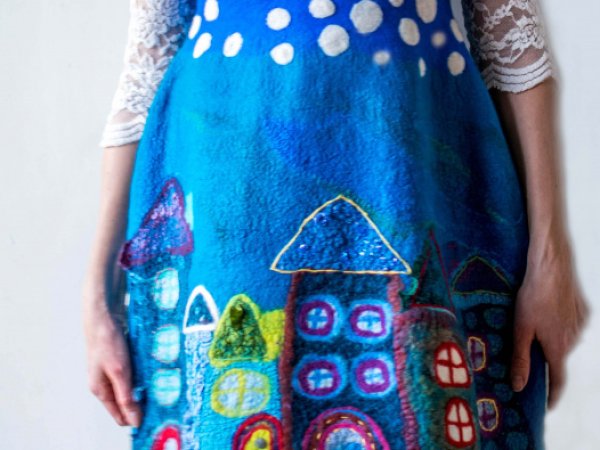 Veltinio suknelė/serafanas "Linksmeiji namukai" - Dresses