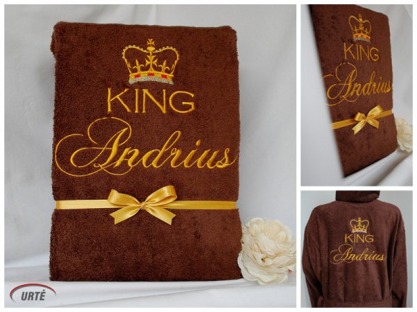 Siuvinėtas vardinis chalatas - Karaliui - King 3