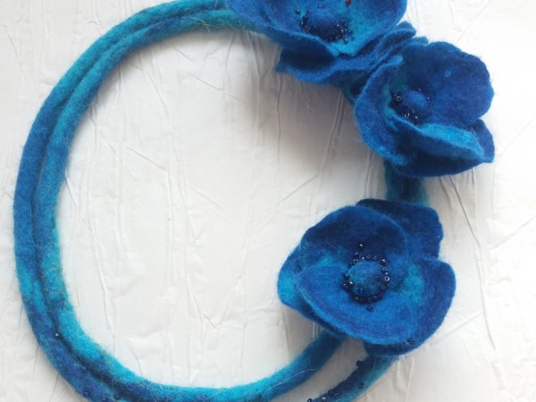 Mėlynos aguonos - Necklaces