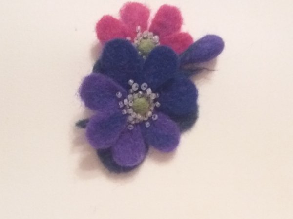 Pavasario gėlės - Brooches