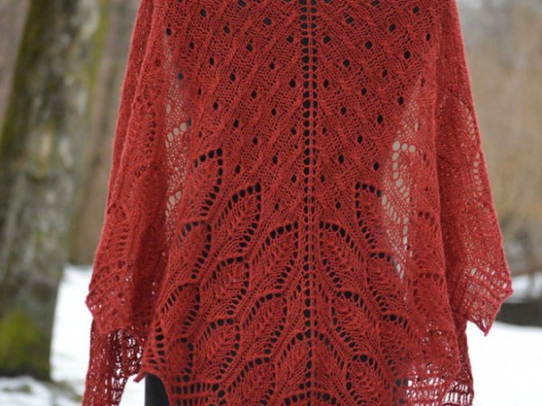 Plytu sppalvos silta, puosni skara - Wraps & cloaks