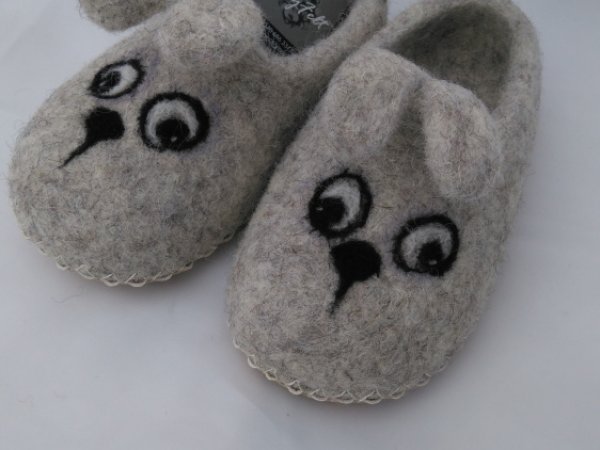Zuikučiai - Shoes & slippers