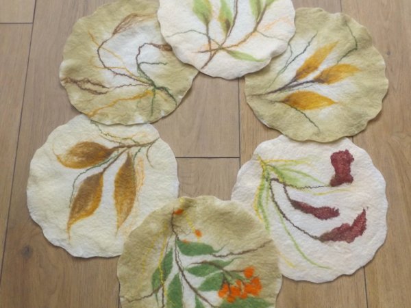 Veltos servetėlės"laukuose" - Tablecloths & napkins