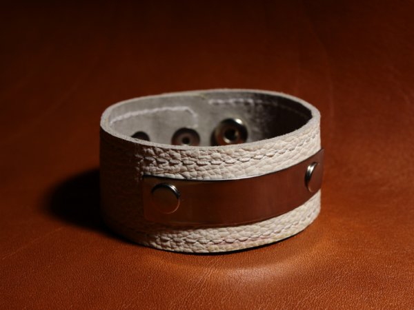 Natural leather bracelet - Leather articles