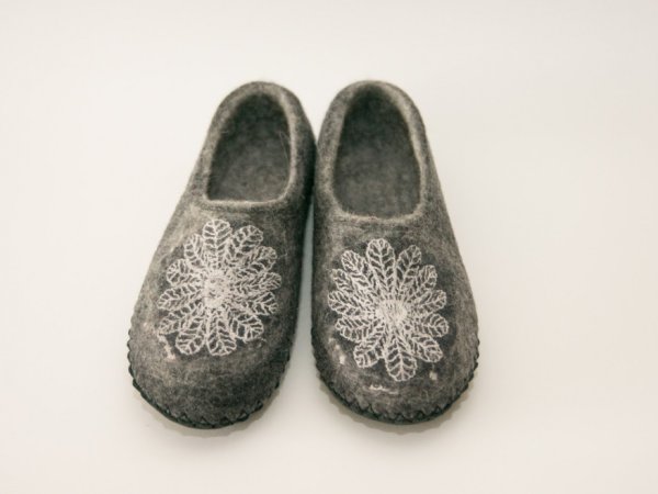 Veltos šlepetės "pilka pasaka" - Shoes & slippers