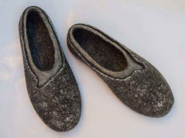 Lietuviškos avytės - Shoes & slippers