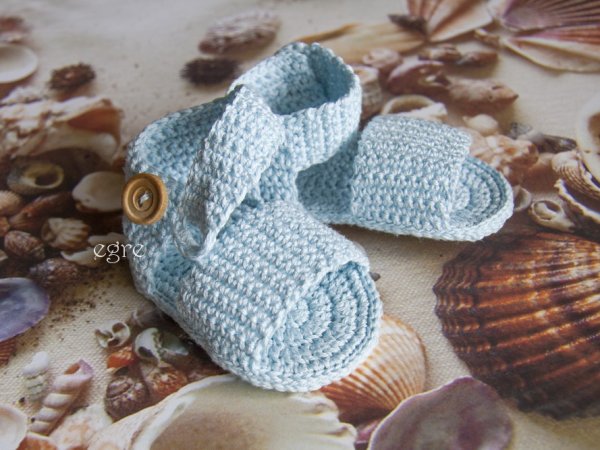 Knitted baby sandals - Shoes