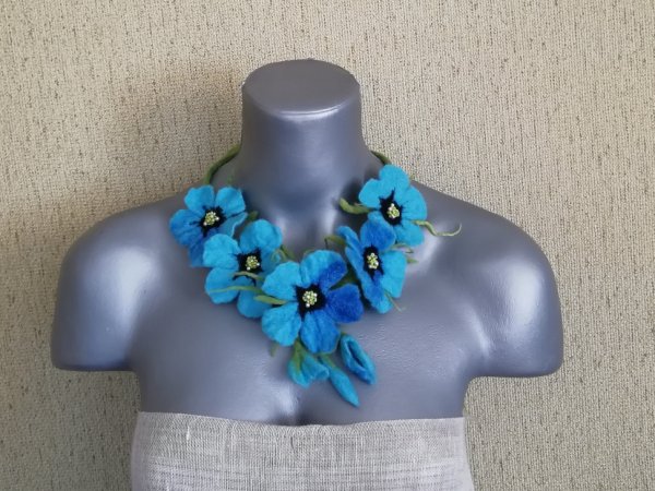 Veltas papuošalas "Žiedai iš dangaus" - Necklaces