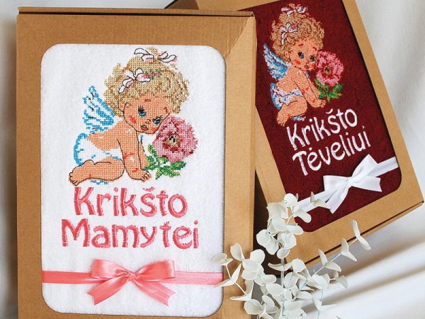 Dovana krikšto tėvams - siuvinėti rankšluosčiai - Angeliuko gėlytė 1