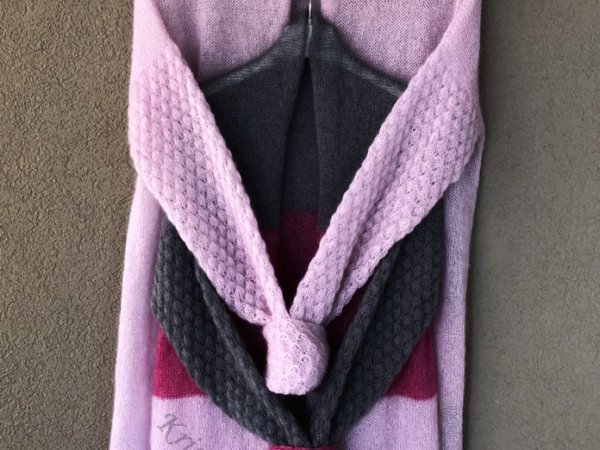 Kardiganai "Duetas'' - Machine knitting