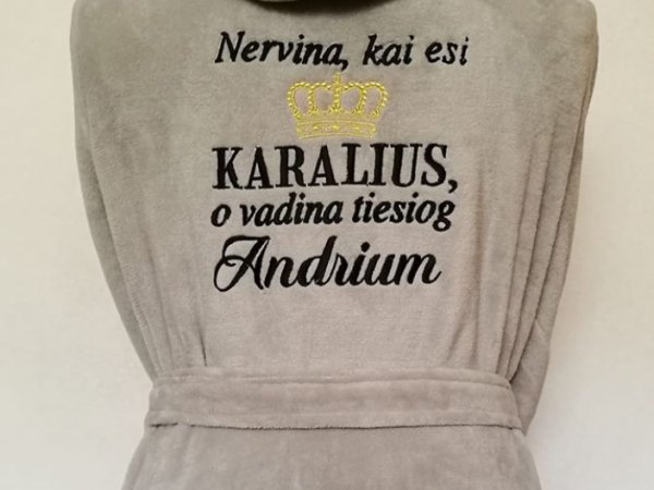 siuvinėtas chalatas Andriui - Needlework