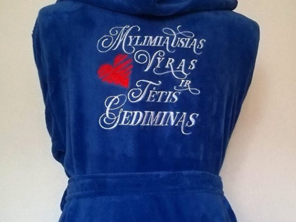 siuvinėtas chalatas vyrui ir tėčiui - Needlework